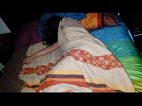 ❤️ Stepson berating his young stepmother while she sleeps. ❌ Quality porn at porn en-us.serviporno.ru ❌️