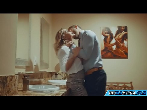 ❤️ When a busty blonde seduces you in a public restroom ❌ Quality porn at porn en-us.serviporno.ru ❌️